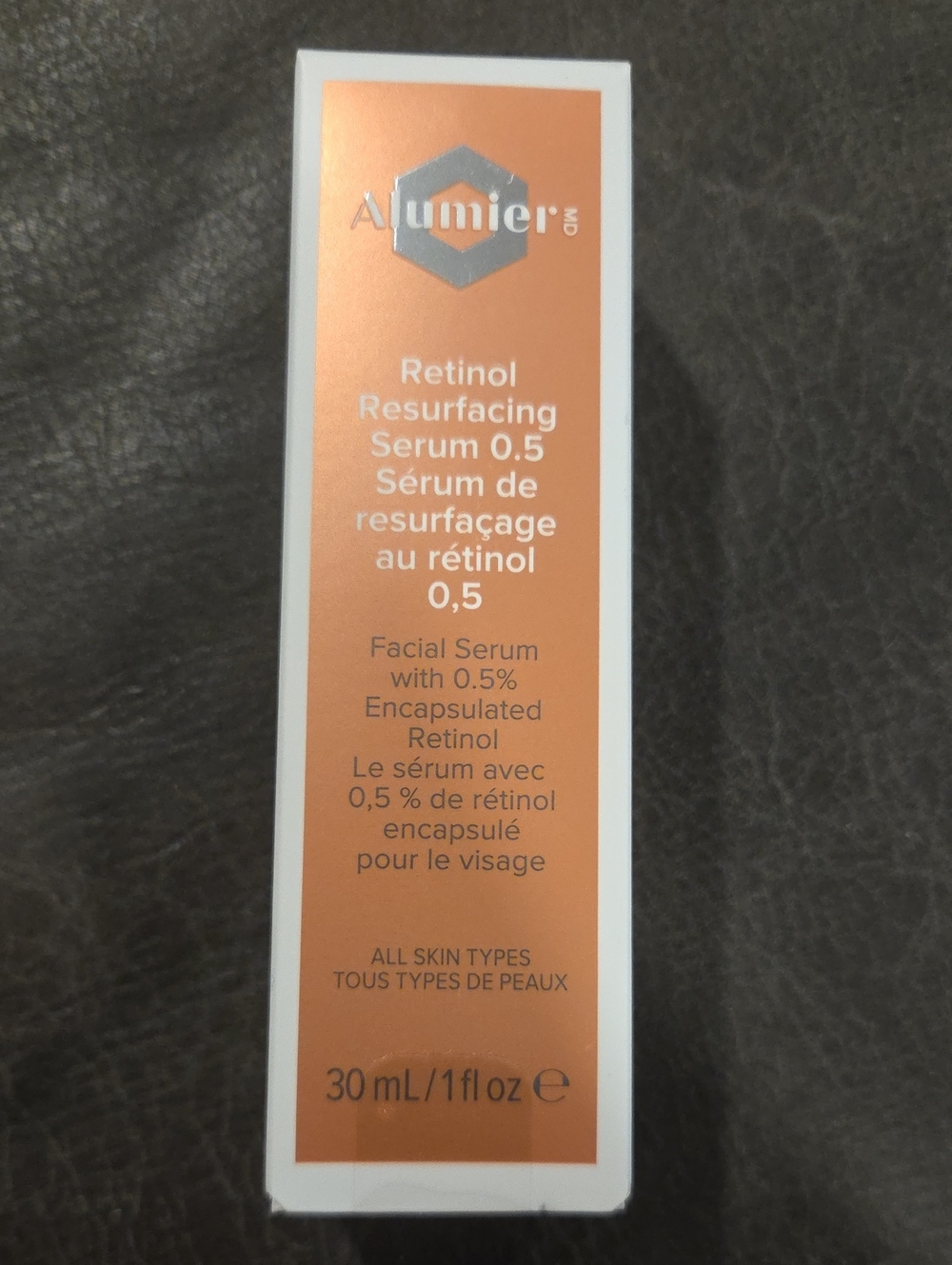 NIB Alumier MD Retinol Resurfacing Serum 0.5% 1 oz